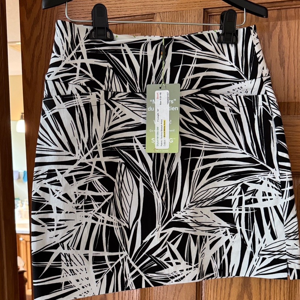 Chic Black and White Leaf Print Pencil Skort by Swing Control